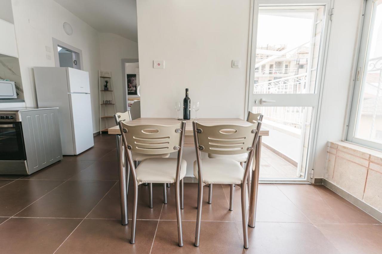 Aristo Machne Yehuda Boutique Apartments Jerozolima Zewnętrze zdjęcie