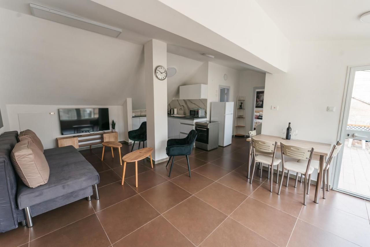 Aristo Machne Yehuda Boutique Apartments Jerozolima Zewnętrze zdjęcie